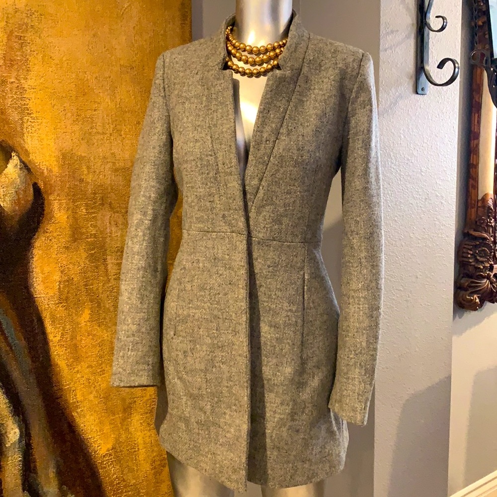 Zara Basic Grey Wool Jacket. Sz M - image 4